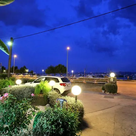 Konukevi Marija Anchor Exclusive