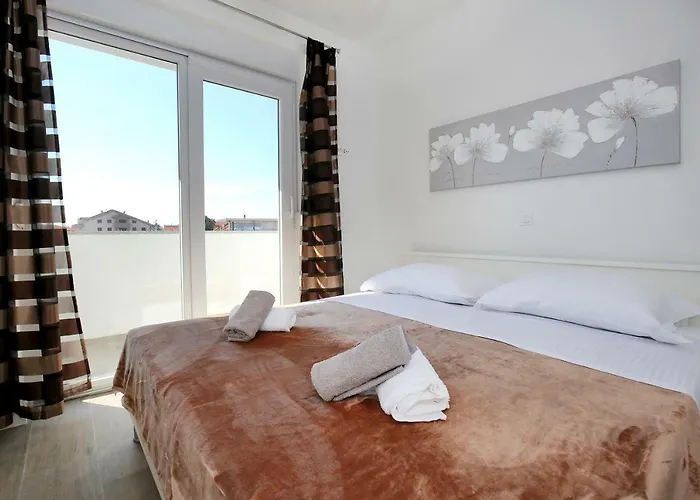 Marija Anchor Exclusive Zadar